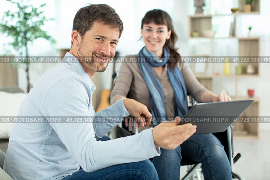living with someone who has a handicap. Стоковое фото, агентство Ingram Publishing / Фотобанк Лори