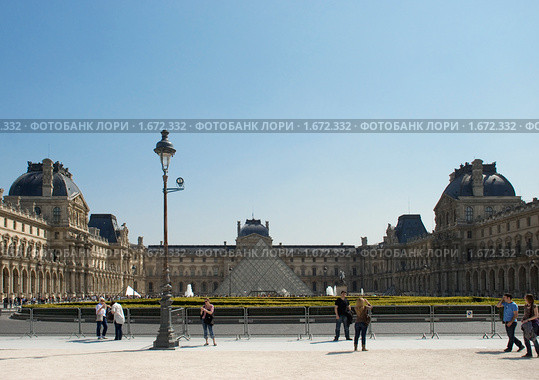 Лувр (2010 год). Редакционное фото, фотограф Елена Хоткина / Фотобанк Лори