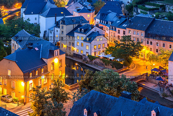 Luxembourg City sunset top view in Luxembourg. Стоковое фото, агентство Ingram Publishing / Фотобанк Лори