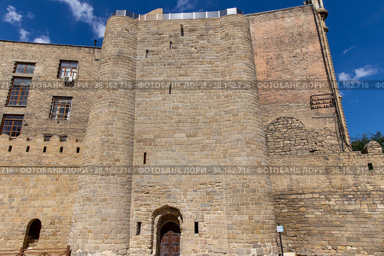 Maiden Tower. Fortress of the Old Sity Baku. Historical core of Azerbaijan Baku. (2021 год). Стоковое фото, фотограф Евгений Ткачёв / Фотобанк Лори