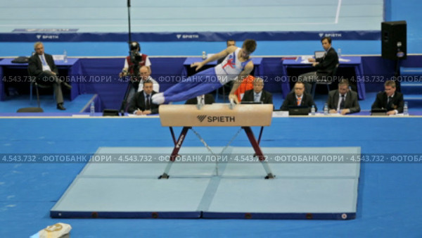 Макс Энтони Уитлок (Max Antony Whitlock) - британский гимнаст на чемпионате Европы по спортивной гимнастике 2013 года. Москва, СК "Олимпийский". Редакционное видео, видеограф Игорь Долгов / Фотобанк Лори