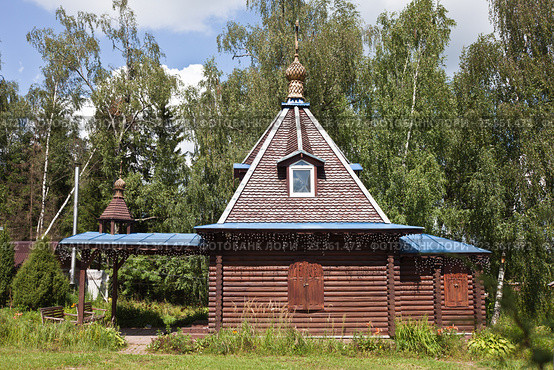 Малый храм в честь иконы Божией Матери Одигитрия. Лызлово (2016 год). Стоковое фото, фотограф Victoria Demidova / Фотобанк Лори