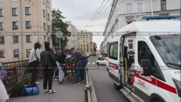 Медицинская помощь. Редакционное видео, видеограф Клопотовская Мария / Фотобанк Лори