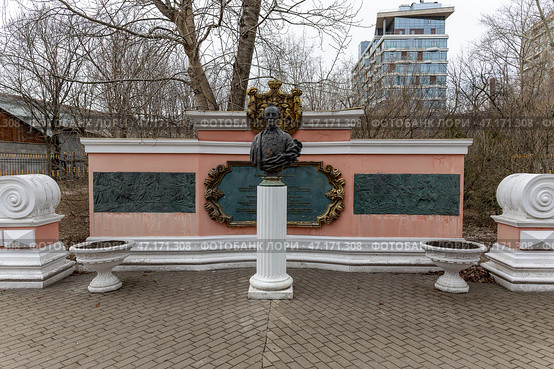 Мемориал Суворова. Редакционное фото, фотограф Дмитрий Иванов / Фотобанк Лори