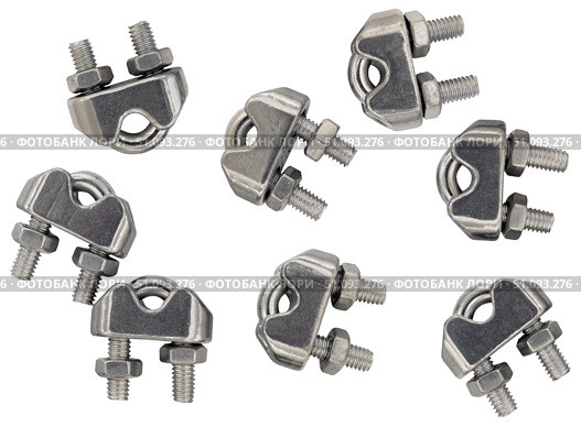 Металлические такелажные зажимы для тросов и канатов на белом фоне. Metal rigging clips for cables and ropes on a white background. Стоковое фото, фотограф Татьяна Д / Фотобанк Лори