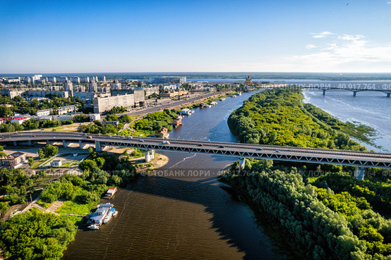 Метромост над Окой в Нижнем Новгороде (2022 год). Редакционное фото, фотограф Илья Старков / Фотобанк Лори