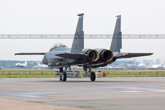 Международный авиационно-космический салон МАКС-2011. Самолет McDonnell Douglas F-15 Eagle. Редакционное фото, фотограф Игорь Долгов / Фотобанк Лори