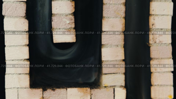 Miniature Brick Oven: How Smoke Flows and Fire Moves. Стоковое видео, видеограф Dzmitry Astapkovich / Фотобанк Лори