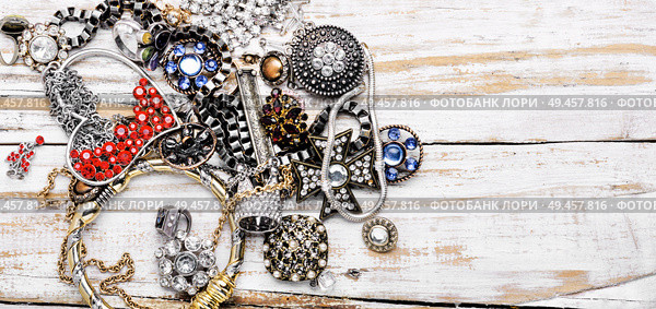 Mix of beautiful jewellery.Collection of bijouterie.Fashion jewels. Jewelry and bijouterie. Стоковое фото, агентство Ingram Publishing / Фотобанк Лори