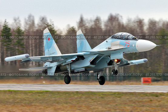 Многоцелевой истребитель Су-30СМ ВКС России (2020 год). Редакционное фото, фотограф Александр Тарасенков / Фотобанк Лори