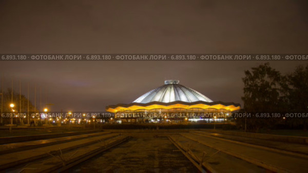 Московский государственный цирк, таймлапс (2015 год). Стоковое видео, видеограф Кирилл Трифонов / Фотобанк Лори