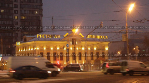Москва, Электрозаводской мост и транспорт (2016 год). Редакционное видео, видеограф Дмитрий Неумоин / Фотобанк Лори