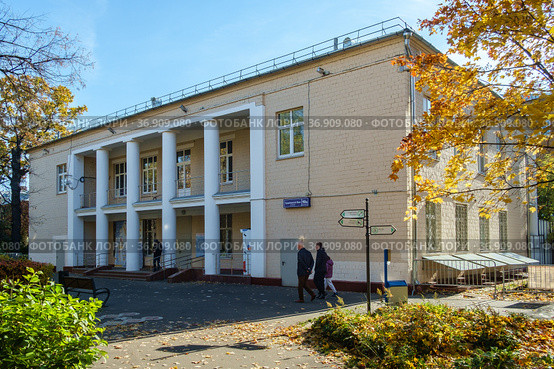 Москва, Сущёвский Вал, 10А строение 2, культурный центр "Новослободский" (2021 год). Редакционное фото, фотограф glokaya_kuzdra / Фотобанк Лори