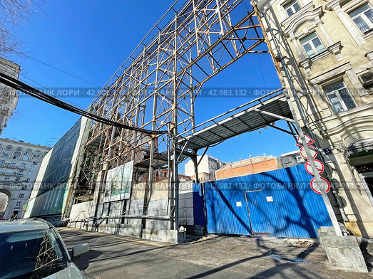 Москва, Тверская улица, дом 10 строение 1. Реконструкция торгового дома Д.И. Филиппова, 1837 года постройки. Редакционное фото, фотограф Овчинникова Ирина / Фотобанк Лори