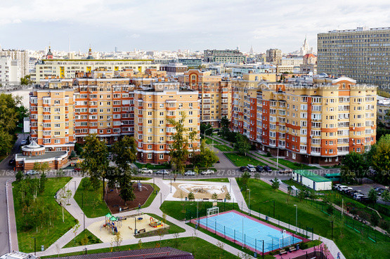 Москва, улица Люсиновская, дом 37, современные жилые дома в центре столицы (2017 год). Стоковое фото, фотограф glokaya_kuzdra / Фотобанк Лори