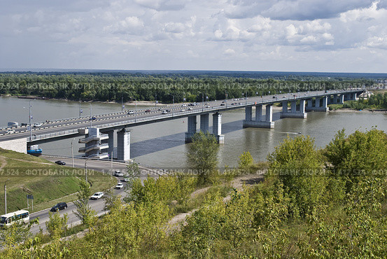 Мост через реку Обь. г. Барнаул (2009 год). Стоковое фото, фотограф Дмитрий Сечин / Фотобанк Лори