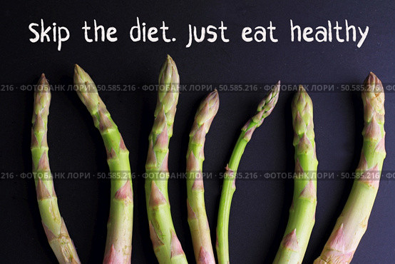 Motivation Inspirational quote Skip Diet, just eat healthy. Healthy life style concept. Стоковое фото, агентство Ingram Publishing / Фотобанк Лори