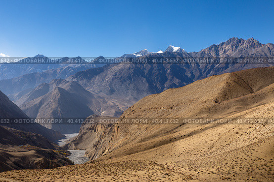 Mountain trail trekking route Muktinath Lupra Himalayas, Nepal (2016 год). Стоковое фото, фотограф Михаил Пряхин / Фотобанк Лори