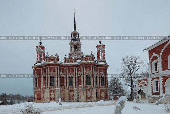 Можайск Ново-Никольский собор с восточной стороны зимой (2019 год). Редакционное фото, фотограф Дмитрий Неумоин / Фотобанк Лори