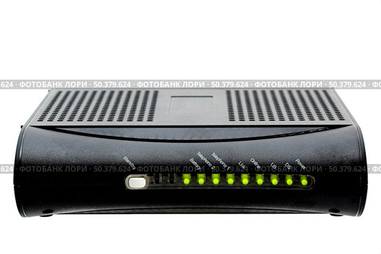 MTA cable modem - Internet and voice in only one equipment. Стоковое фото, агентство Ingram Publishing / Фотобанк Лори