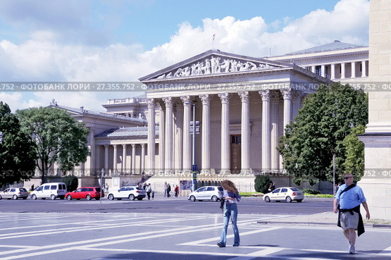 Музей изобразительных искусств в Будапеште (венг. Szépművészeti Múzeum) (2015 год). Редакционное фото, фотограф stargal / Фотобанк Лори