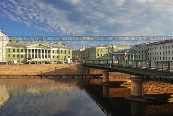 Набережная Фонтанки. Санкт-Петербург (2015 год). Редакционное фото, фотограф Александр Алексеев / Фотобанк Лори