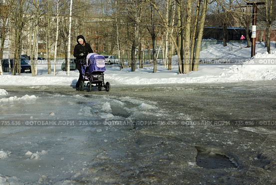 Наледь (2009 год). Редакционное фото, фотограф Дмитрий Лемешко / Фотобанк Лори