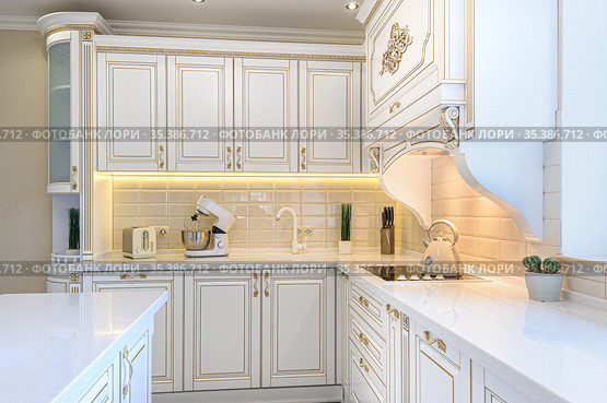 neoclassic style luxury kitchen interior. Стоковое фото, фотограф Сергей Старуш / Фотобанк Лори