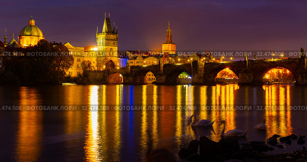 Night view of Charles bridge. Prague. Czech Republic. Стоковое фото, фотограф Яков Филимонов / Фотобанк Лори