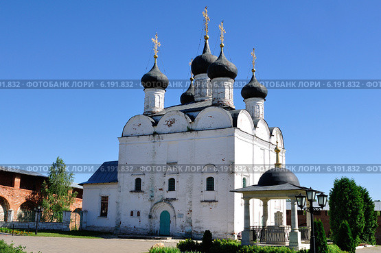 Никольский собор Зарайского кремля (2014 год). Редакционное фото, фотограф Енин Арсений / Фотобанк Лори