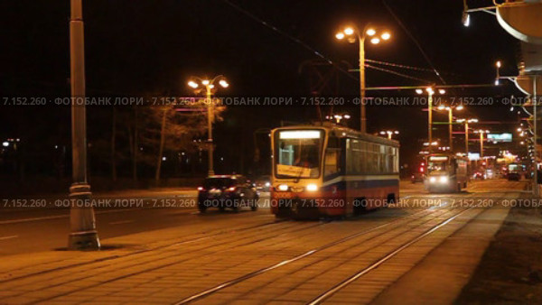 Ночное движение транспорта. Москва (2015 год). Редакционное видео, видеограф Сергей Соболев / Фотобанк Лори