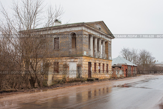 Новгородская область, Старорусский район, Коростынь. Путевой дворец Александра I (2015 год). Стоковое фото, фотограф Литвяк Игорь / Фотобанк Лори