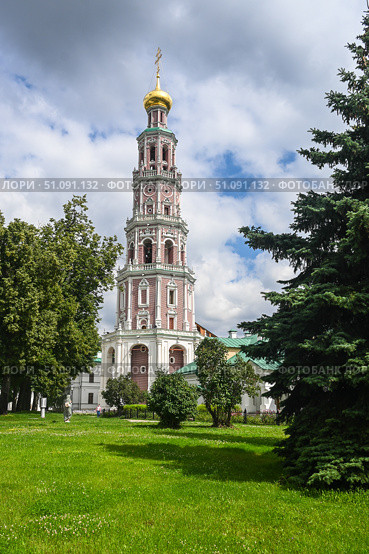 Новодевичий монастырь в Москве. Стоковое фото, фотограф Сергей Дрозд / Фотобанк Лори