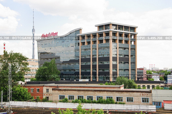Новое здание центрального офиса  Media Markt в Москве (2013 год). Редакционное фото, фотограф Алёшина Оксана / Фотобанк Лори