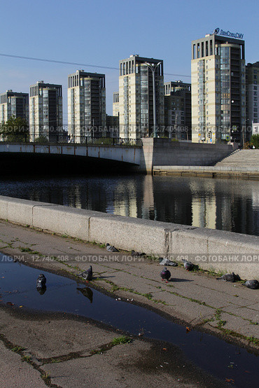 Новосмоленская набережная. Мост Кораблестроителей.Санкт-Петербург (2015 год). Редакционное фото, фотограф Анна Зеленская / Фотобанк Лори