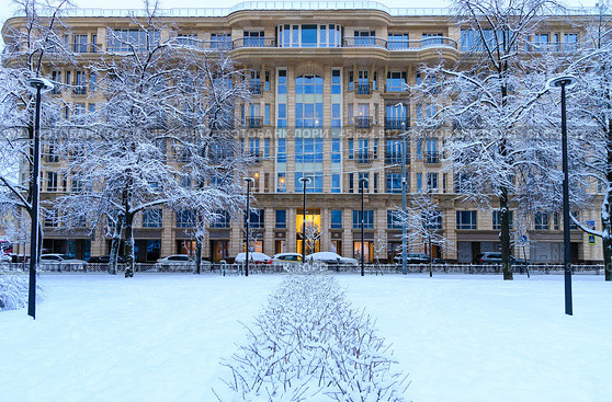 Новостройки. Жилой комплекс Victory Plaza, улица Гастелло, Санкт-Петербург. Россия. Стоковое фото, фотограф Головкова Елена / Фотобанк Лори