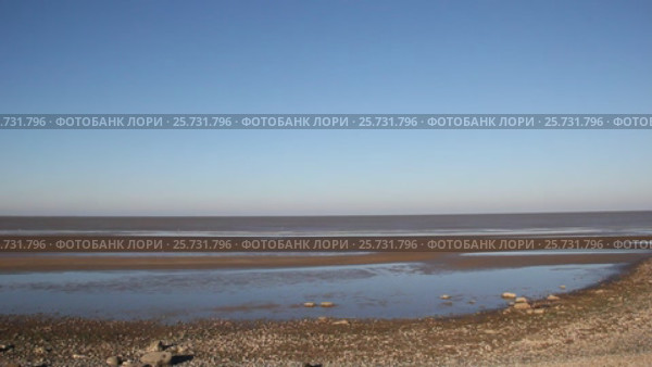 Отлив на Азовском море при сильном ветре восточных направлений. Стоковое видео, видеограф Олег Хархан / Фотобанк Лори