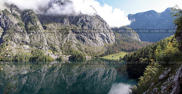 Озеро Оберзее (Obersee).  Национальный парк Берхтесгаден, Бавария (2012 год). Стоковое фото, фотограф Калюжная Вера / Фотобанк Лори