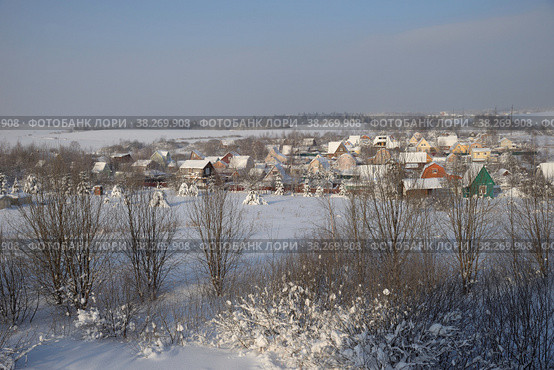 Panorama of Klin-Dmitrovsky ridge with villages on winter sunny day, Sergiev Posad district, Moscow region, Russia (2018 год). Стоковое фото, фотограф Алексей Антипов / Фотобанк Лори