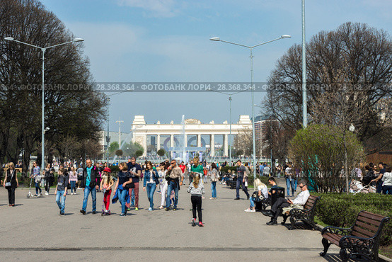 Парк Горького. Москва (2018 год). Редакционное фото, фотограф Владимир Макеев / Фотобанк Лори