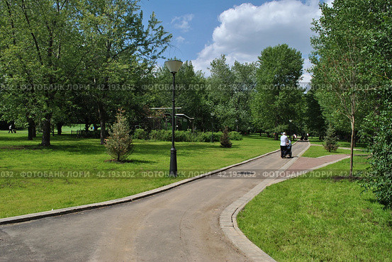 Парк Зюзино. Город Москва (2014 год). Стоковое фото, фотограф lana1501 / Фотобанк Лори