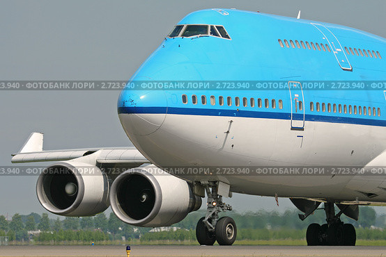 Пассажирский лайнер B-747 (2011 год). Редакционное фото, фотограф Александр Тарасенков / Фотобанк Лори