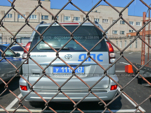 Патрульный автомобиль ГИБДД на стоянке (2014 год). Редакционное фото, фотограф Шевцова Анна / Фотобанк Лори
