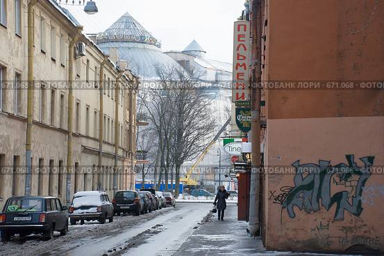 Петроградская сторона. Улица Маркина. Санкт-Петербург (2009 год). Редакционное фото, фотограф Александр Щепин / Фотобанк Лори