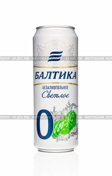Пиво Балтика (светлое, безалкогольное) (2023 год). Редакционное фото, фотограф Кирилл Репневский / Фотобанк Лори