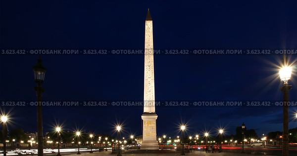 Пляс де ля Конкорд и обелиск из Луксора ночью , Париж (2012 год). Стоковое фото, фотограф Владимир Журавлев / Фотобанк Лори