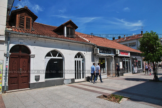 Podgorica, Montenegro - 07 May 2018: The street in Podgorica city, Montenegro. Редакционное фото, фотограф Сергей Стрелков / Фотобанк Лори