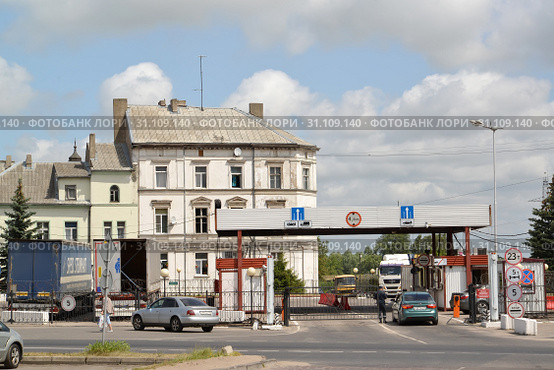 Пограничный пункт пропуска и таможня. Российско-литовская граница. Советск, Калининградская область (2019 год). Редакционное фото, фотограф Ирина Борсученко / Фотобанк Лори