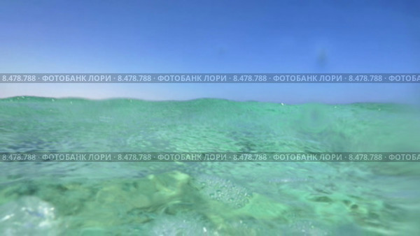 Поверхность моря. Стоковое видео, видеограф Данил Руденко / Фотобанк Лори