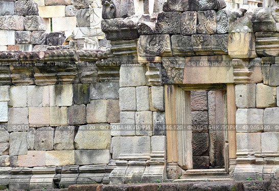 Prasat Sadok Kok Thom, temple in Sa Kaeo Province, Thailand. Стоковое фото, агентство Ingram Publishing / Фотобанк Лори